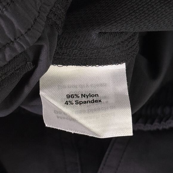 REI Trail Made Shorts Mens Medium Hiking Hike Outdoors Pockets UPF 50 Black NEW - Picture 7 of 11